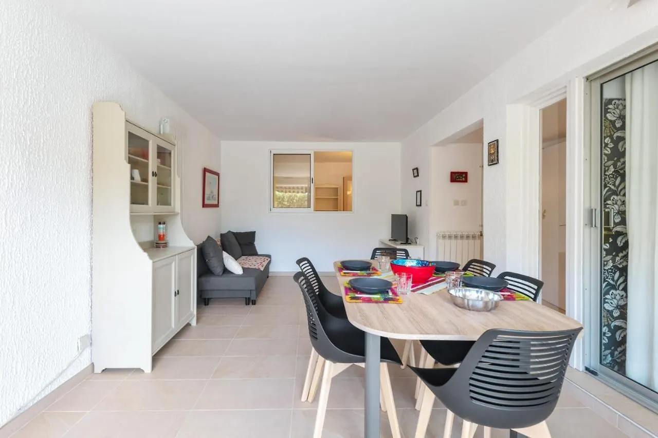 Appartement Jura - Welkeys 방돌 0*,